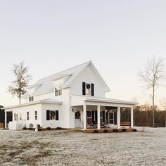 pretty modern farmho