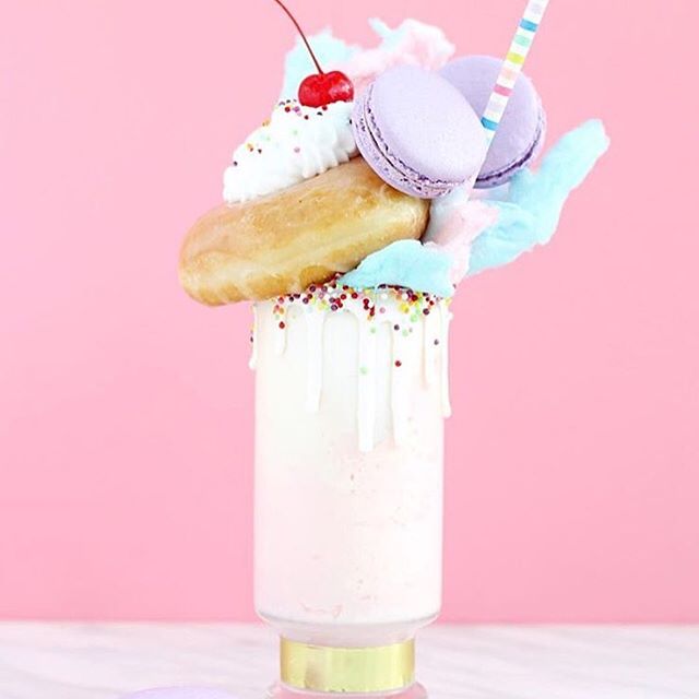 YUMMY! Can I please have this for breakfast?!?! Looks amazinghellip