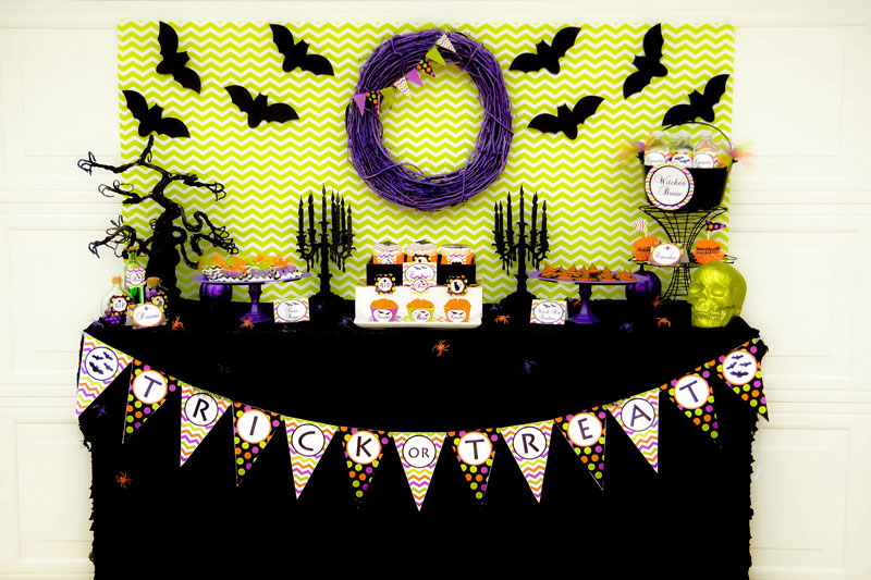 Halloween-party-table