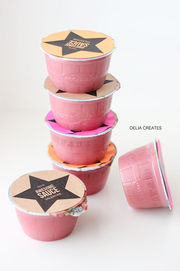 Applesauce Valentine Idea - 26 Classroom Valentines with FREE Printables and DIY ideas