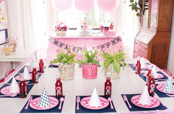pink-pajama-party-tablescape