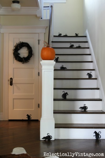 Halloween-Stairs-Rat-Silhouettes