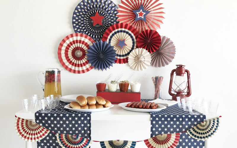 Fourth Of July Hot Dog Bar & Party